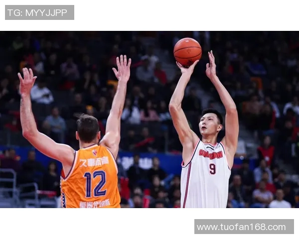 广东宏远四连胜！易建联砍下30分！击败上海大鲨鱼取得胜利！