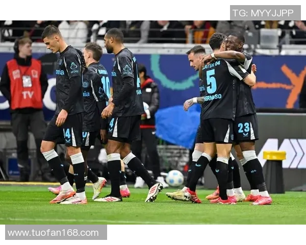 勒沃库森主场胜柏林赫塔，德甲积分榜再次攀升至前列