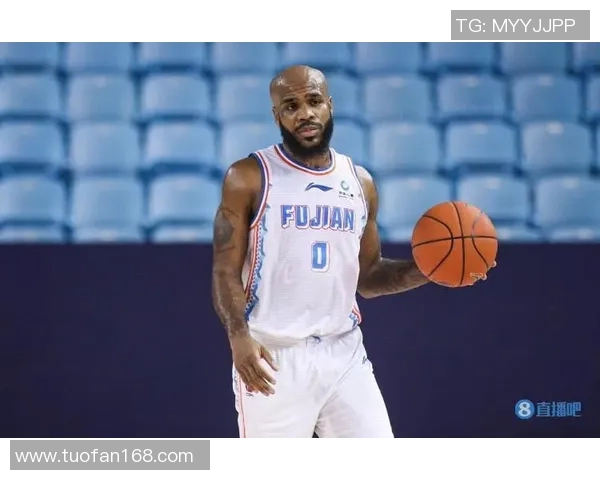 罗伯特-高登CBA杀手级得分手,砍下30分助球队获胜 罗伯特-高登CBA杀手级得分手,砍下30分助球队获胜