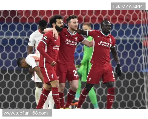 沙尔克04遭遇梅因茨双杀，德甲连败梅开二度势头难挡