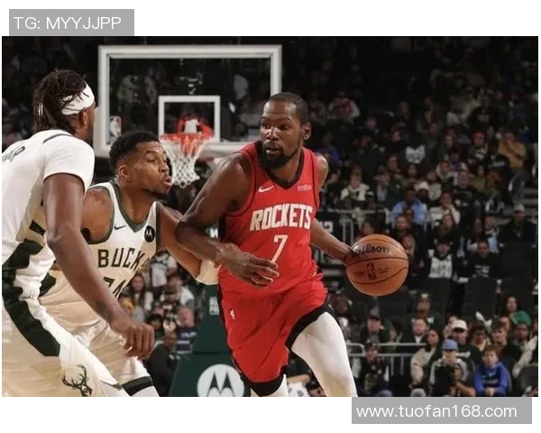 雄鹿客场大胜开拓者，字母哥砍下40+横扫对手，雄鹿重燃夺冠希望！